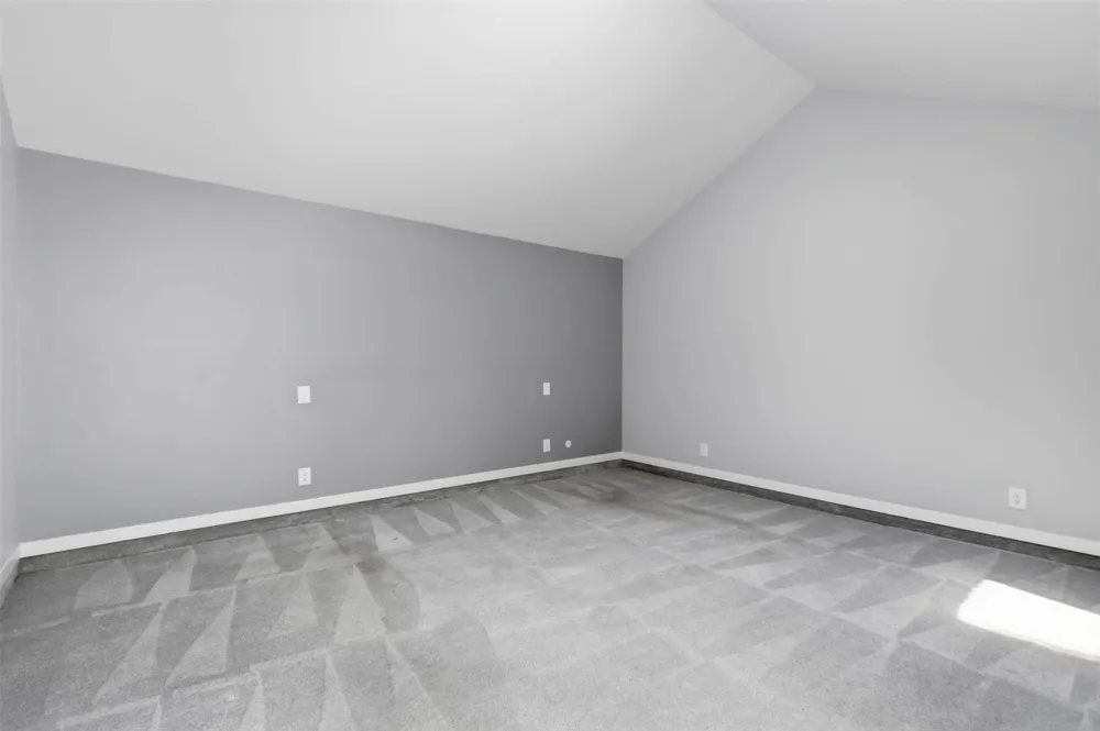 16902 Davenport Court Dallas, TX 75248