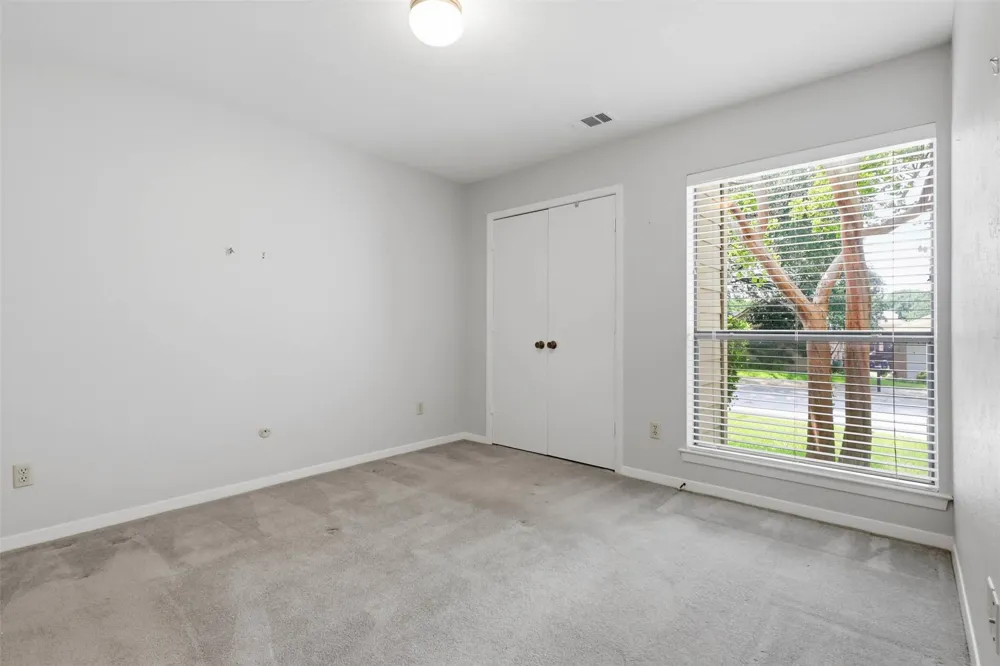16902 Davenport Court Dallas, TX 75248