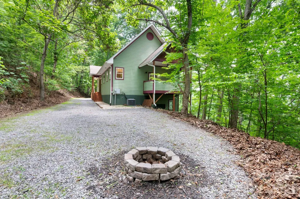 72 Wildflower Mountain Trail Candler, NC 28715
