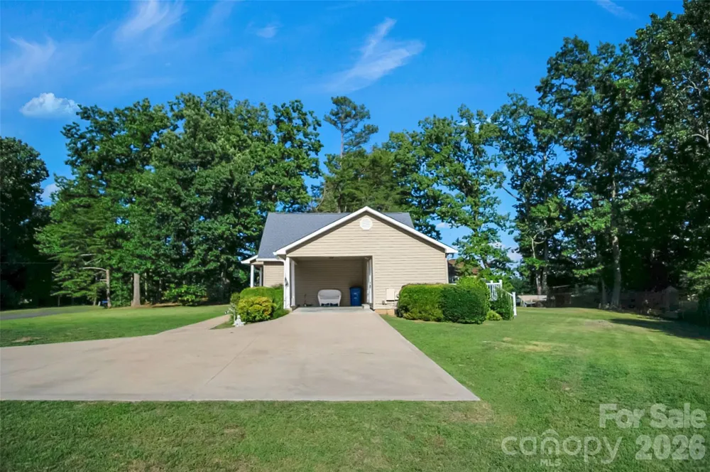 122 Rockman Road Grover, NC 28073