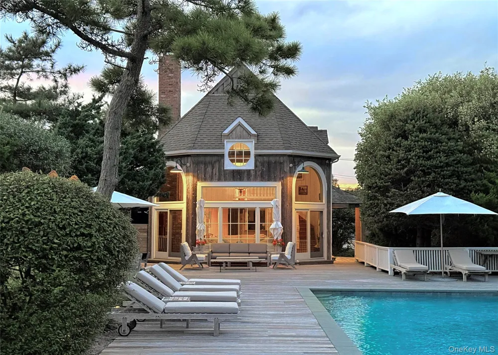 162 Dune Road Quogue, NY 11959