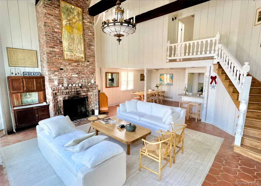 162 Dune Road Quogue, NY 11959