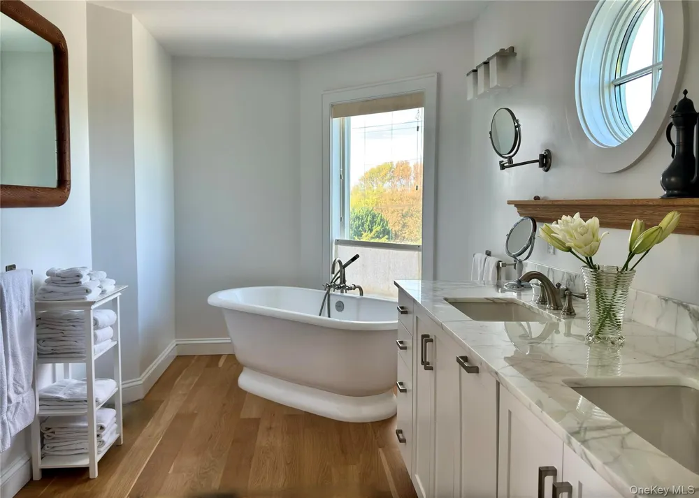 162 Dune Road Quogue, NY 11959