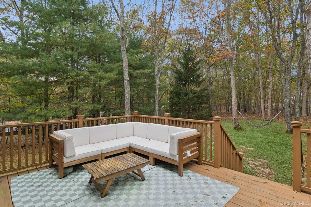 15 Mount Misery Drive Sag Harbor, NY 11963