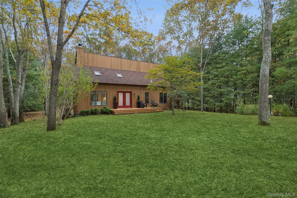 15 Mount Misery Drive Sag Harbor, NY 11963