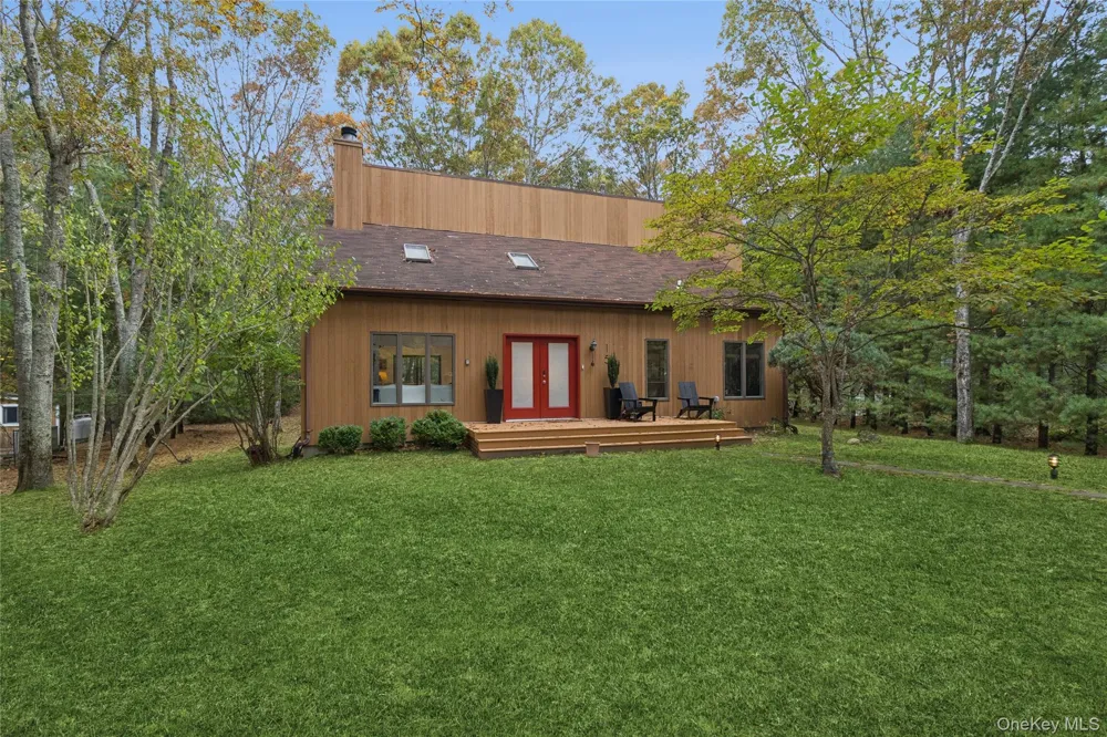 15 Mount Misery Drive Sag Harbor, NY 11963