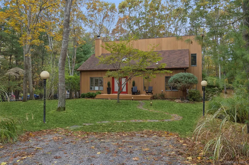 15 Mount Misery Drive Sag Harbor, NY 11963