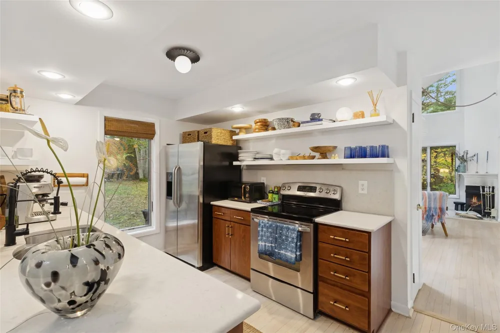 15 Mount Misery Drive Sag Harbor, NY 11963