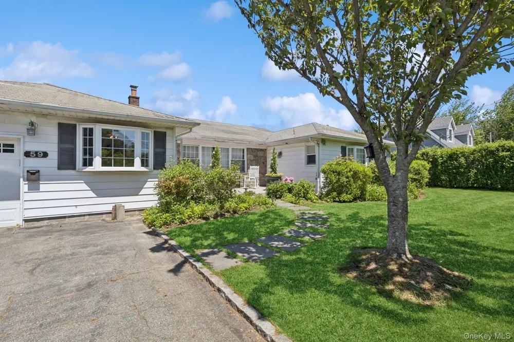 59 Wiltshire Street Southampton, NY 11968