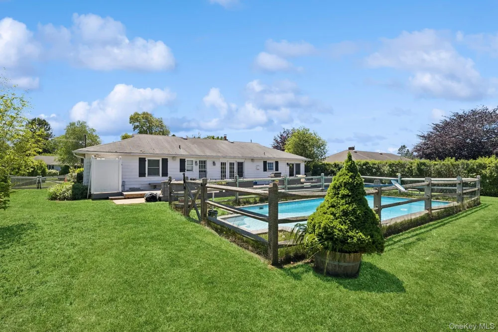 59 Wiltshire Street Southampton, NY 11968