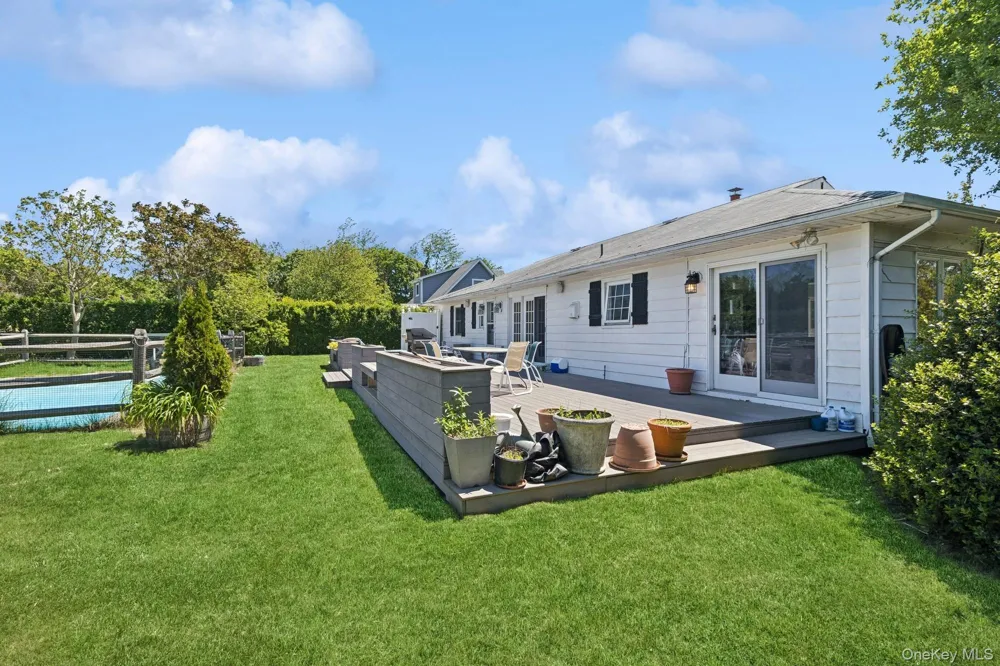 59 Wiltshire Street Southampton, NY 11968