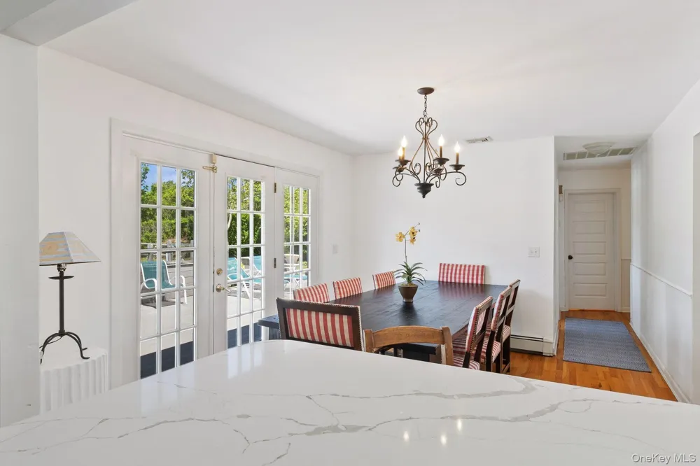 59 Wiltshire Street Southampton, NY 11968