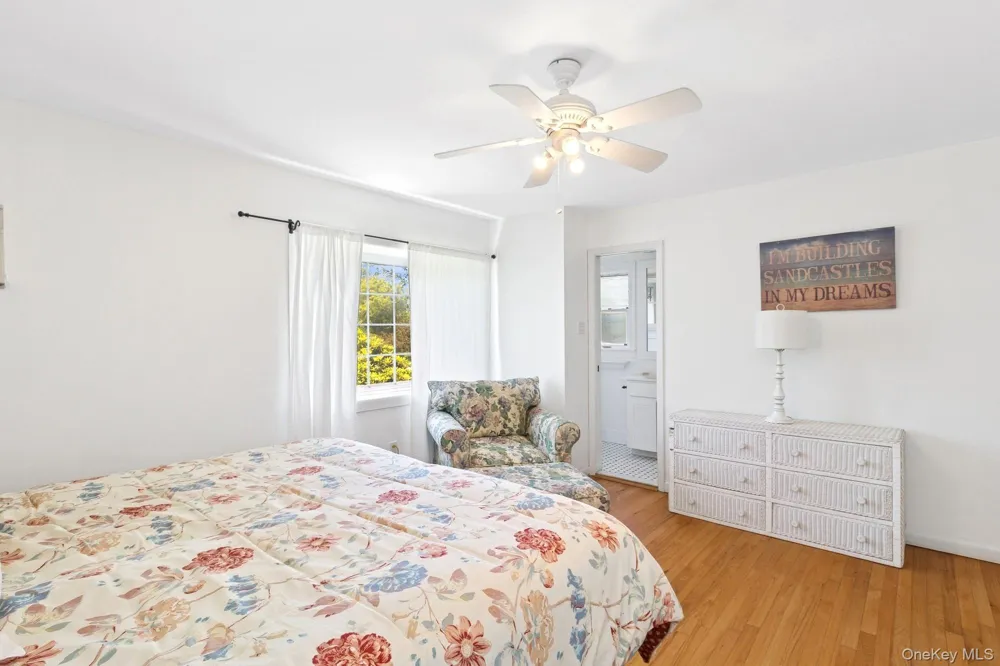 59 Wiltshire Street Southampton, NY 11968