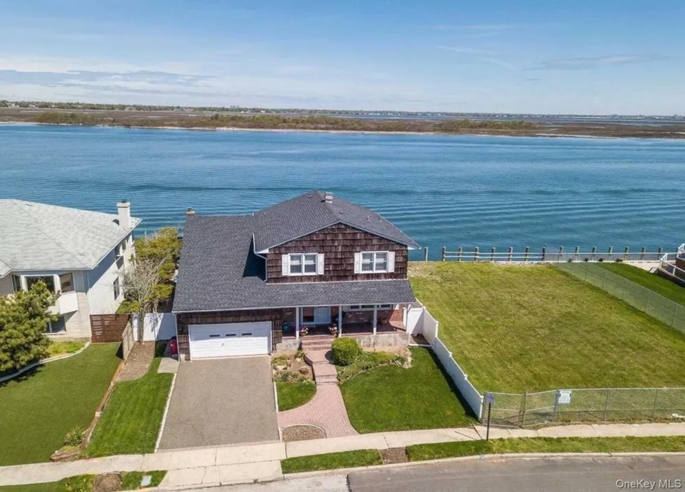 215 Scott Drive Atlantic Beach, NY 11509