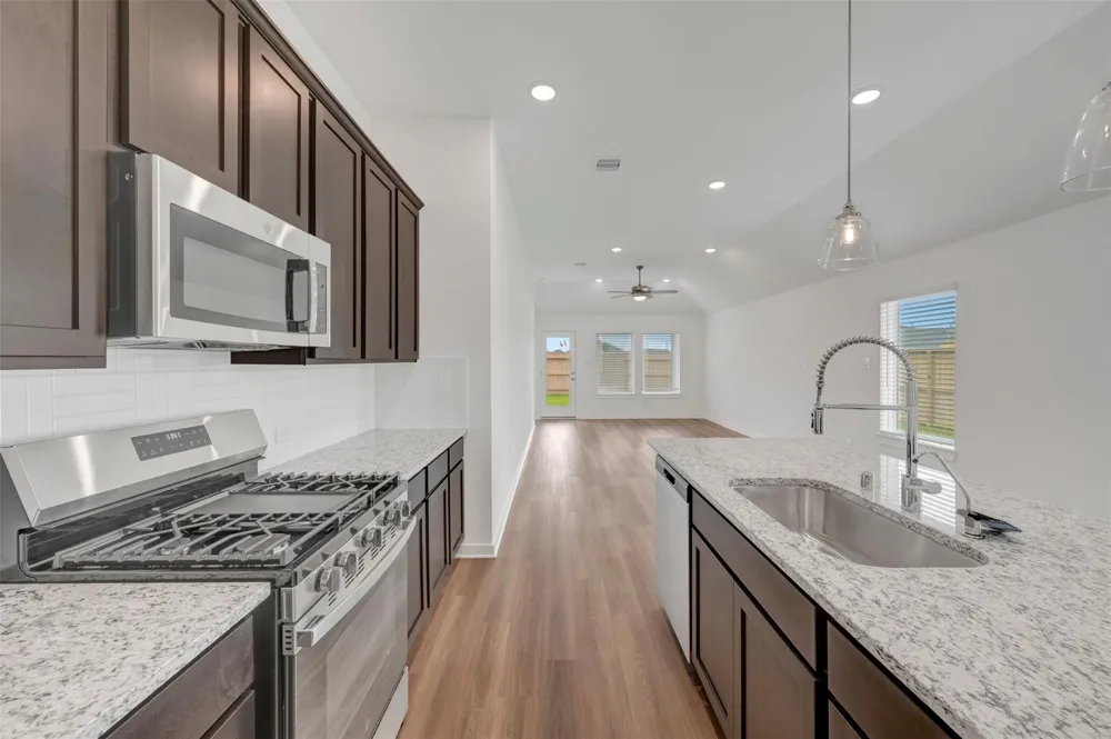 1209 Sacred Light Lane La Marque, TX 77568
