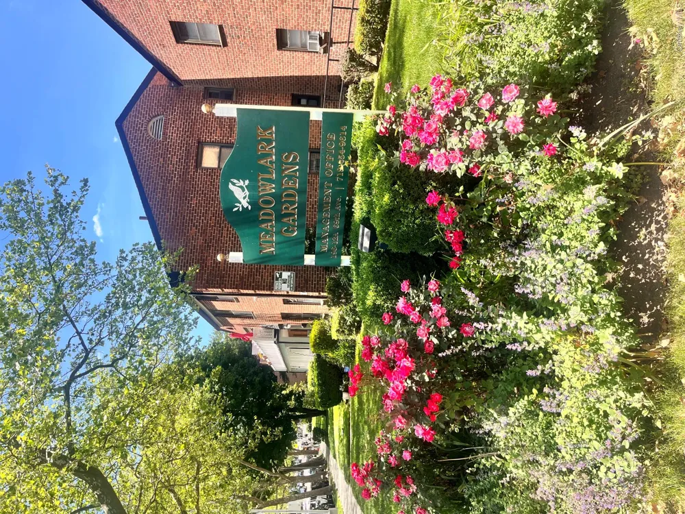 196-69 73 AVENUE #2 Fresh Meadows, NY 11366