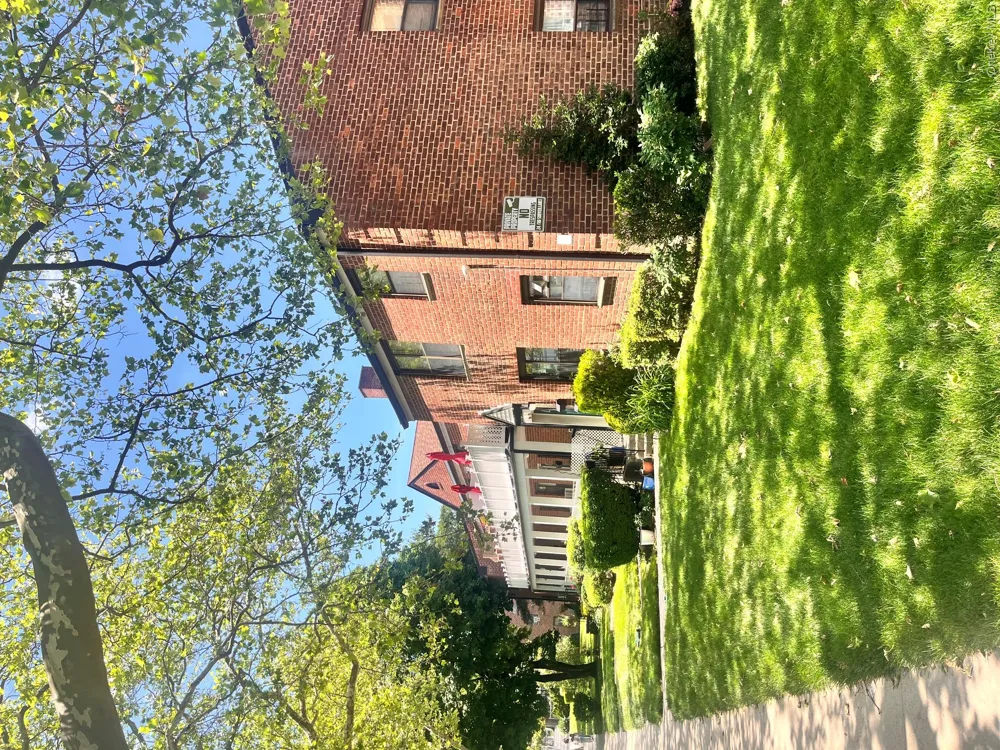 196-69 73 AVENUE #2 Fresh Meadows, NY 11366