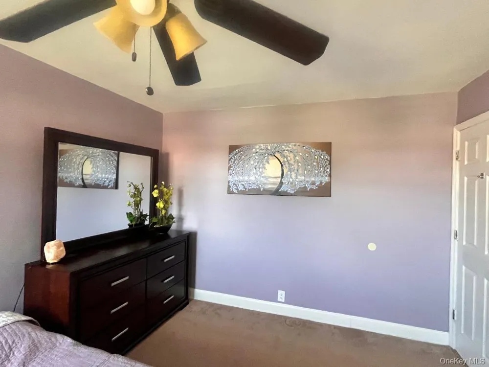 196-69 73 AVENUE #2 Fresh Meadows, NY 11366