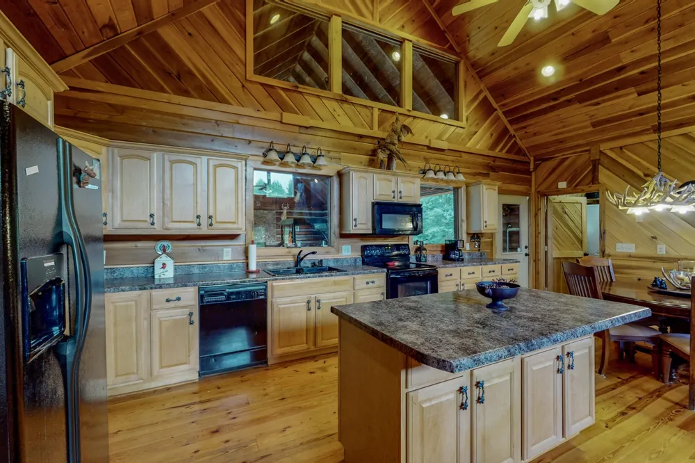 201 Campbell Branch Road Reliance, TN 37369