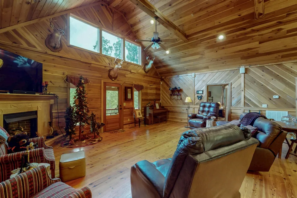 201 Campbell Branch Road Reliance, TN 37369