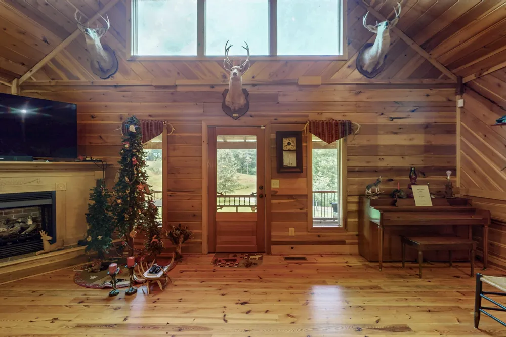 201 Campbell Branch Road Reliance, TN 37369