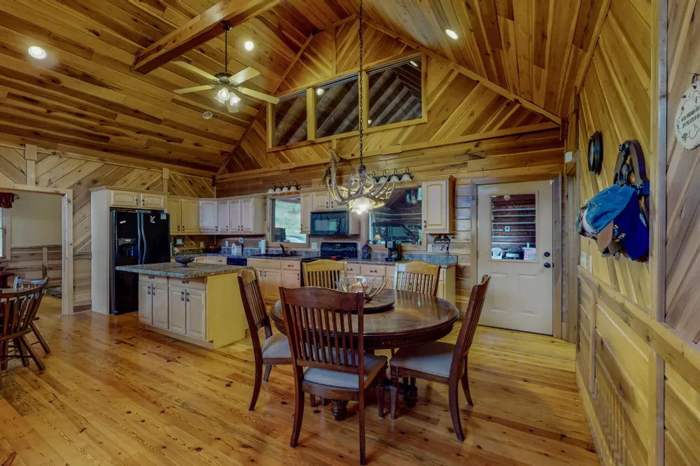 201 Campbell Branch Road Reliance, TN 37369