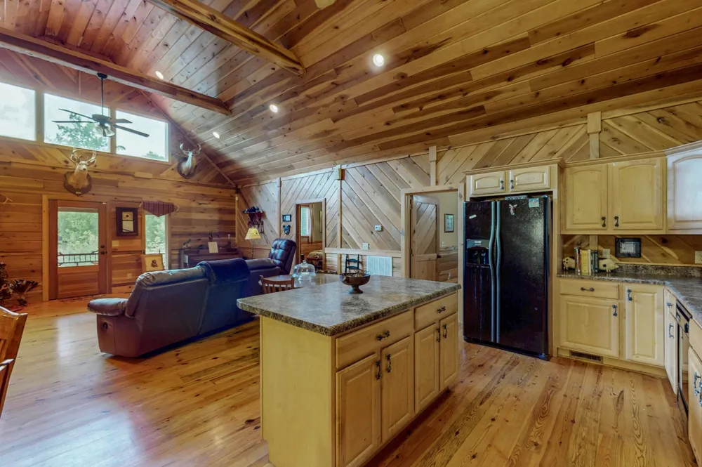 201 Campbell Branch Road Reliance, TN 37369