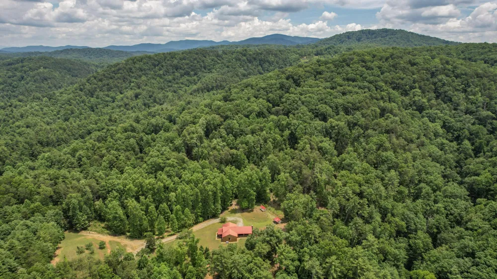 201 Campbell Branch Road Reliance, TN 37369