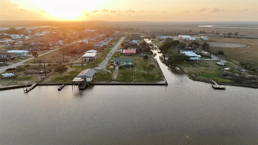 4621 County Road 459b Freeport, TX 77541