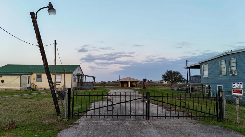 4621 County Road 459b Freeport, TX 77541