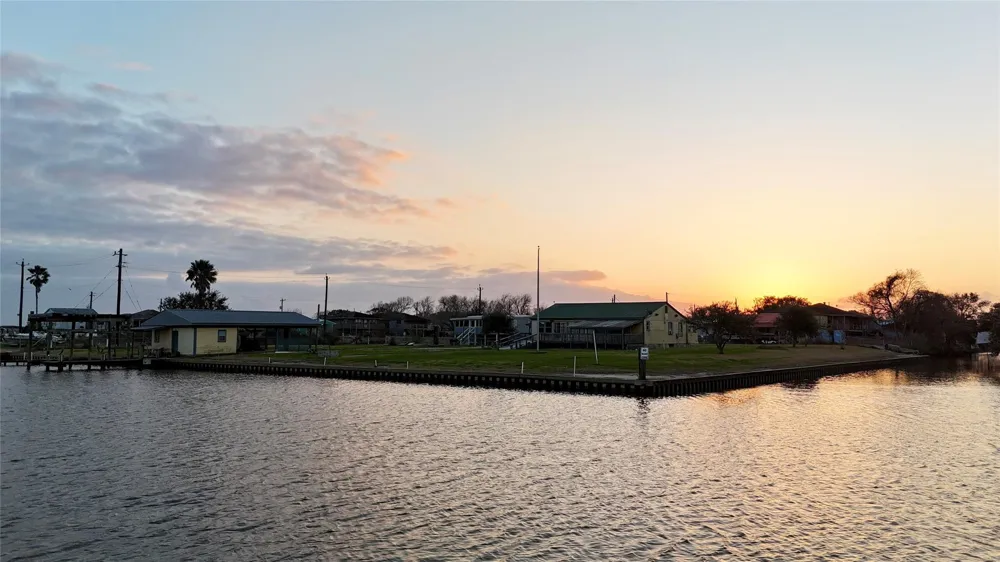 4621 County Road 459b Freeport, TX 77541