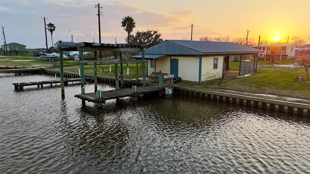 4621 County Road 459b Freeport, TX 77541