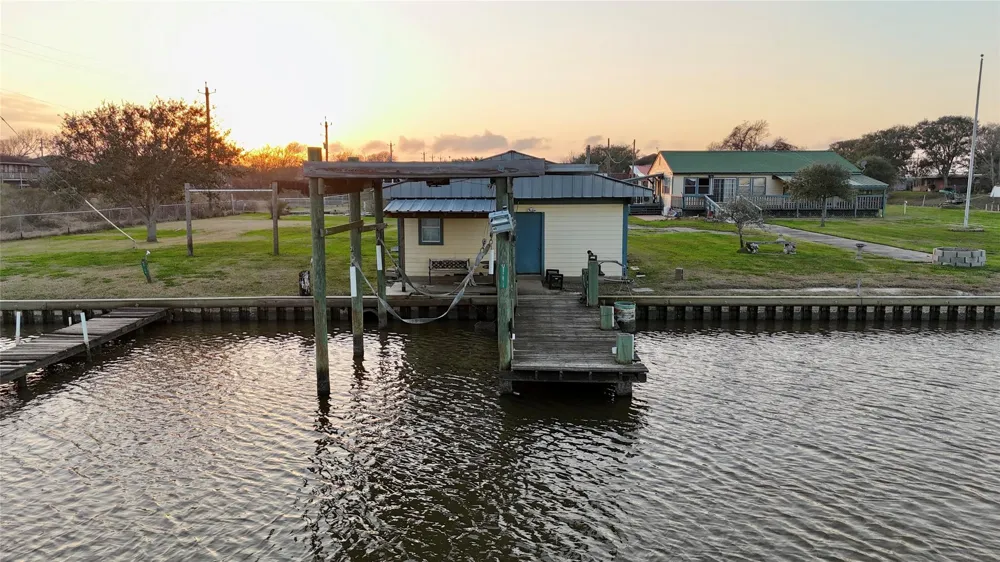 4621 County Road 459b Freeport, TX 77541