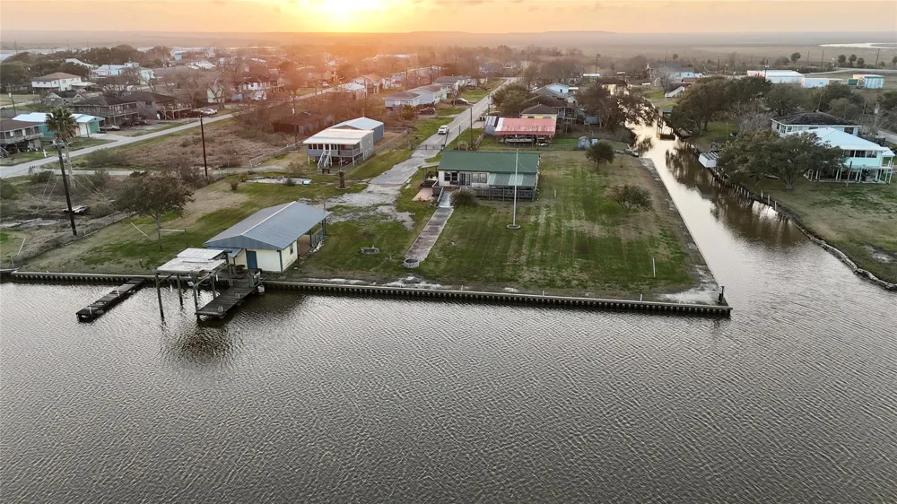 4621 County Road 459b Freeport, TX 77541