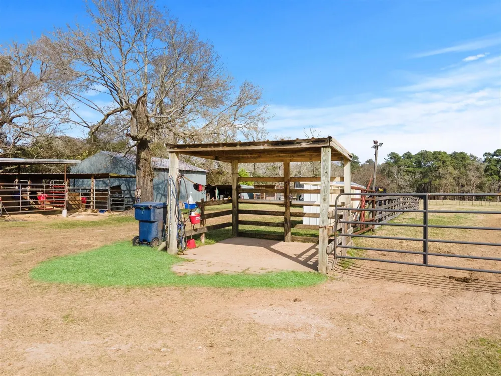 13259 Kidd Road Conroe, TX 77302