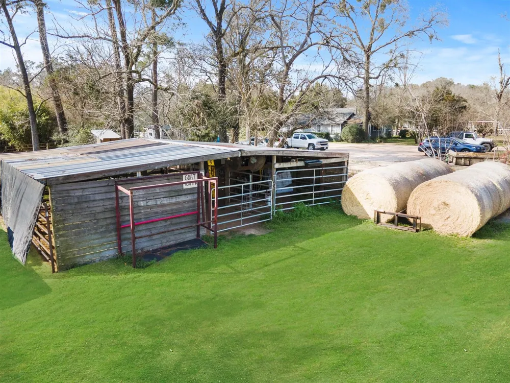 13259 Kidd Road Conroe, TX 77302