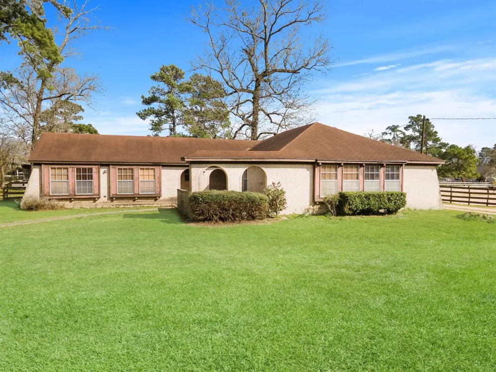 13259 Kidd Road Conroe, TX 77302