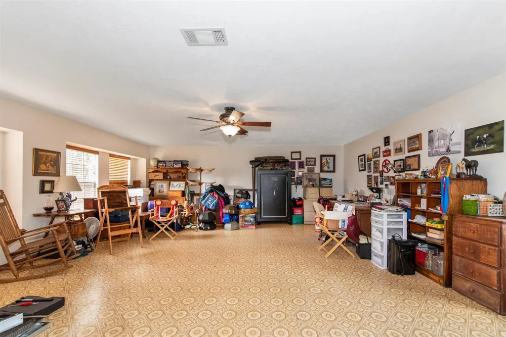 13259 Kidd Road Conroe, TX 77302