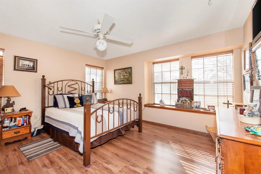 13259 Kidd Road Conroe, TX 77302
