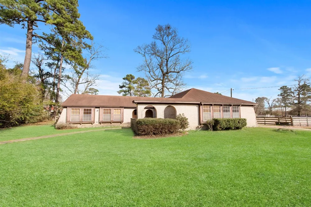 13259 Kidd Road Conroe, TX 77302