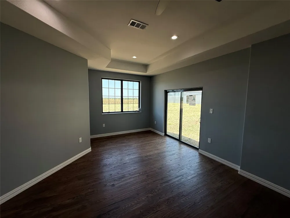 1405 County Road 247 Valley View, TX 76272