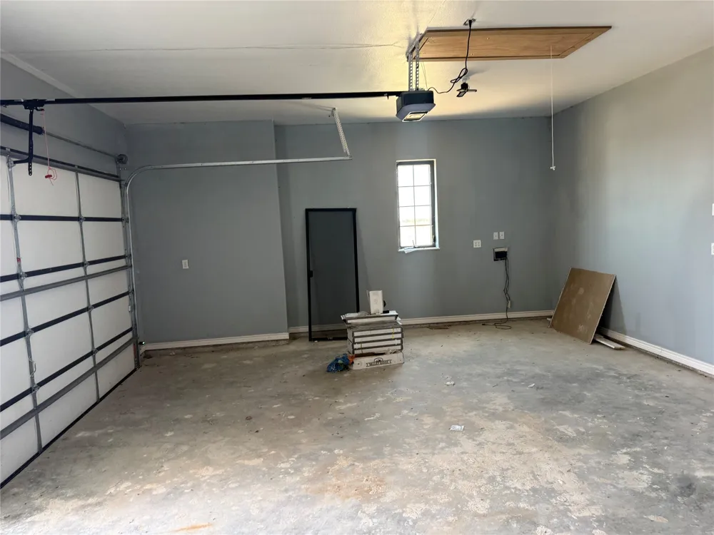 1405 County Road 247 Valley View, TX 76272