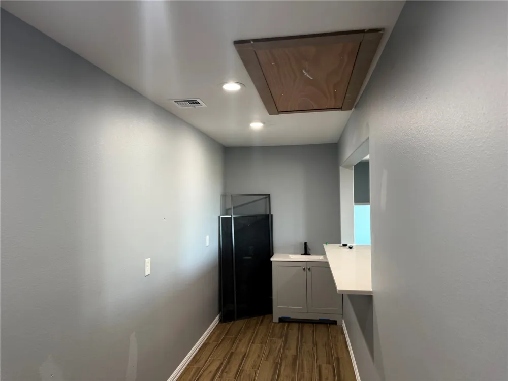1405 County Road 247 Valley View, TX 76272