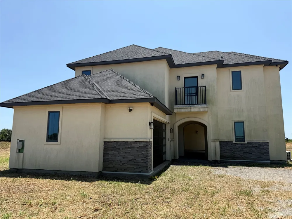 1405 County Road 247 Valley View, TX 76272