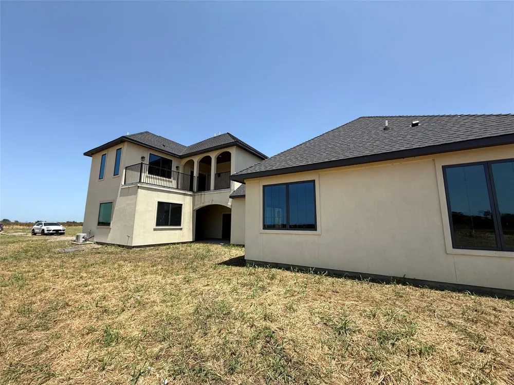 1405 County Road 247 Valley View, TX 76272