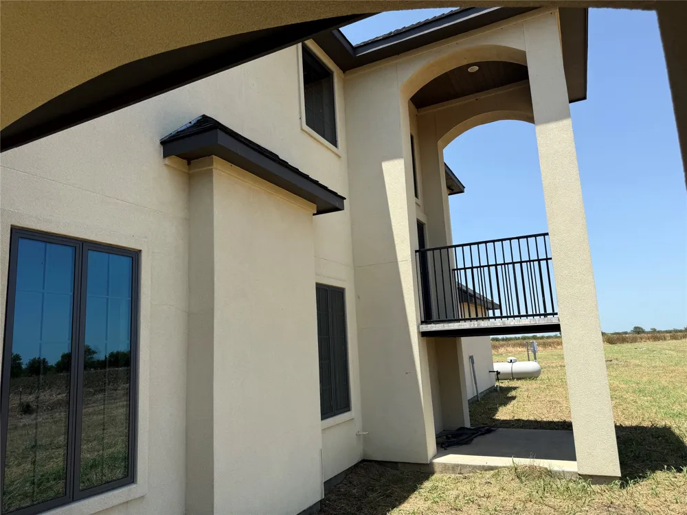 1405 County Road 247 Valley View, TX 76272