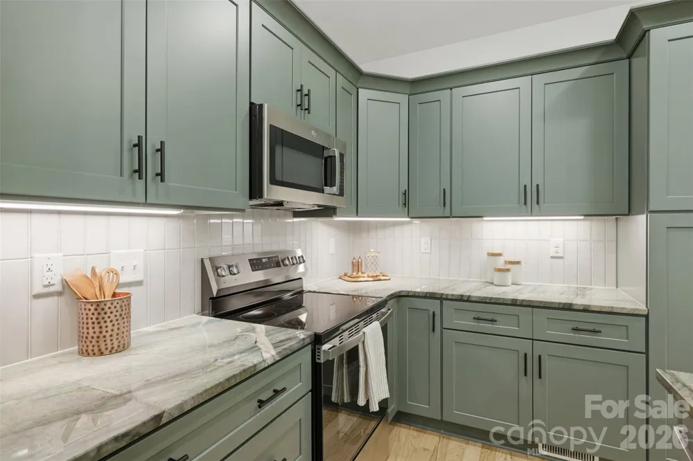 75 2nd Avenue SE Taylorsville, NC 28681