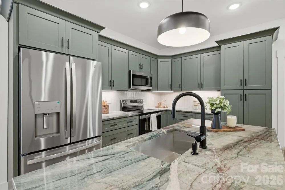 75 2nd Avenue SE Taylorsville, NC 28681