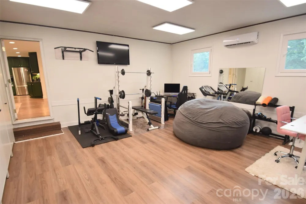 8202 Lawyers Road Mint Hill, NC 28227