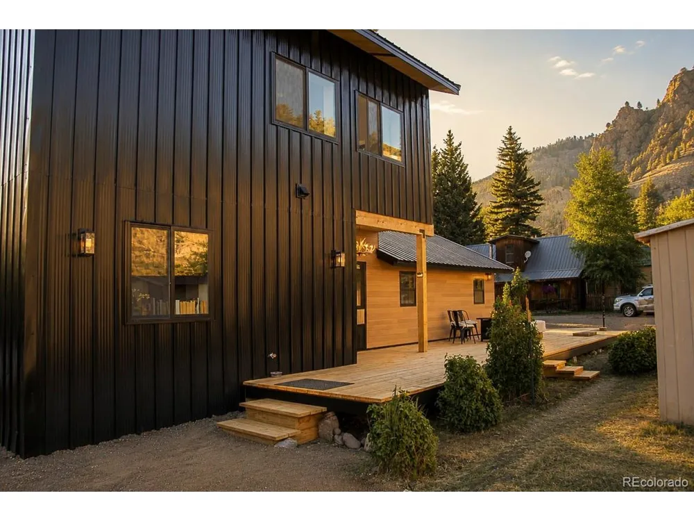 112 E 1st Street Creede, CO 81130